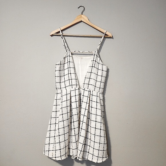 NWT BCBGeneration Plaid Skater Mini Dress Size 8 - Picture 5 of 10